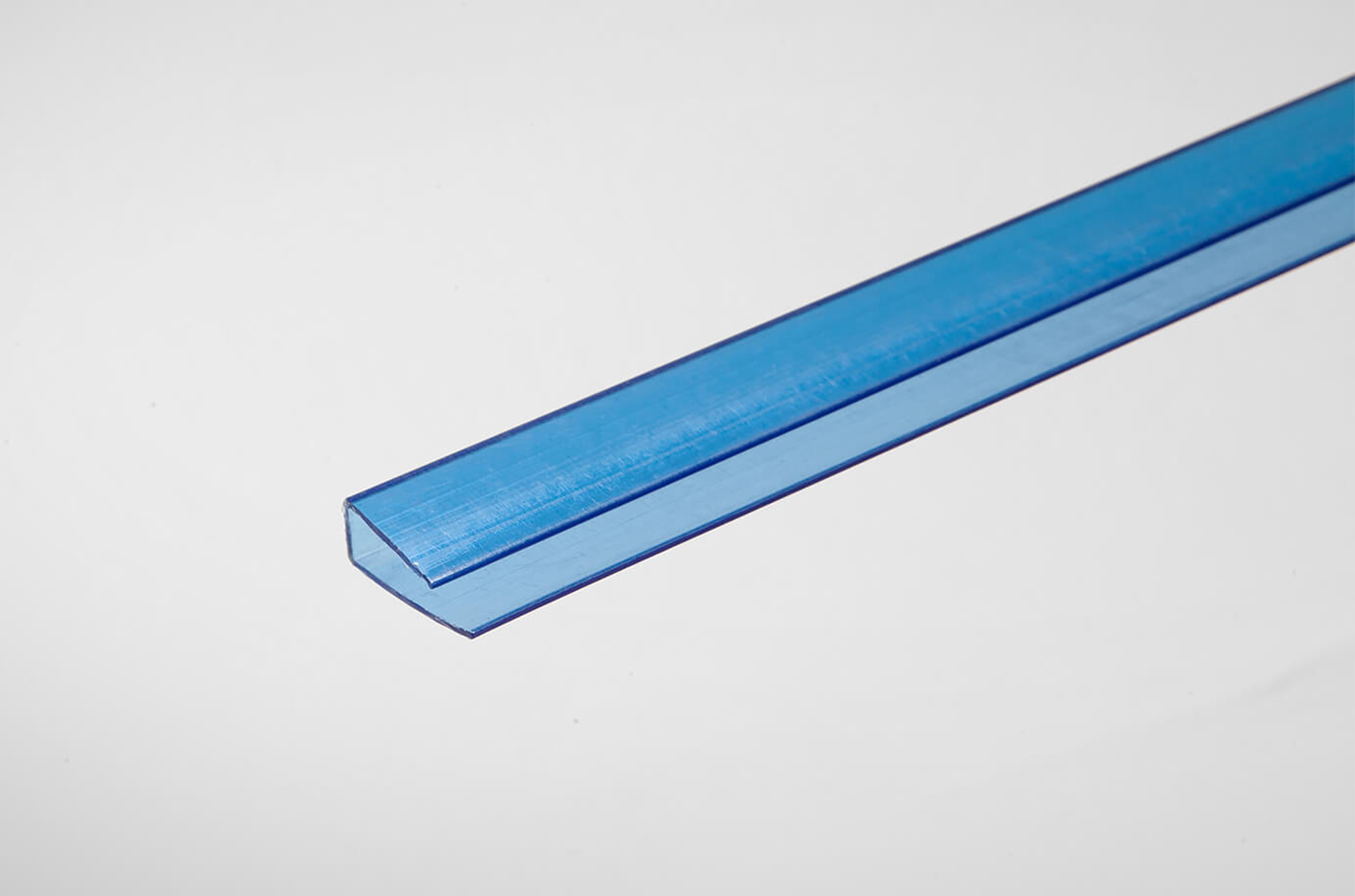 Профиль торцевой 10 мм синий 2,1 м